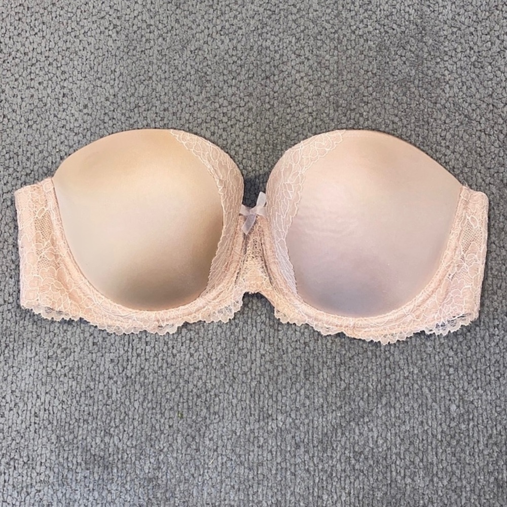 Victoria’s Secret Dream Angels Nude Strapless Bra 32DD